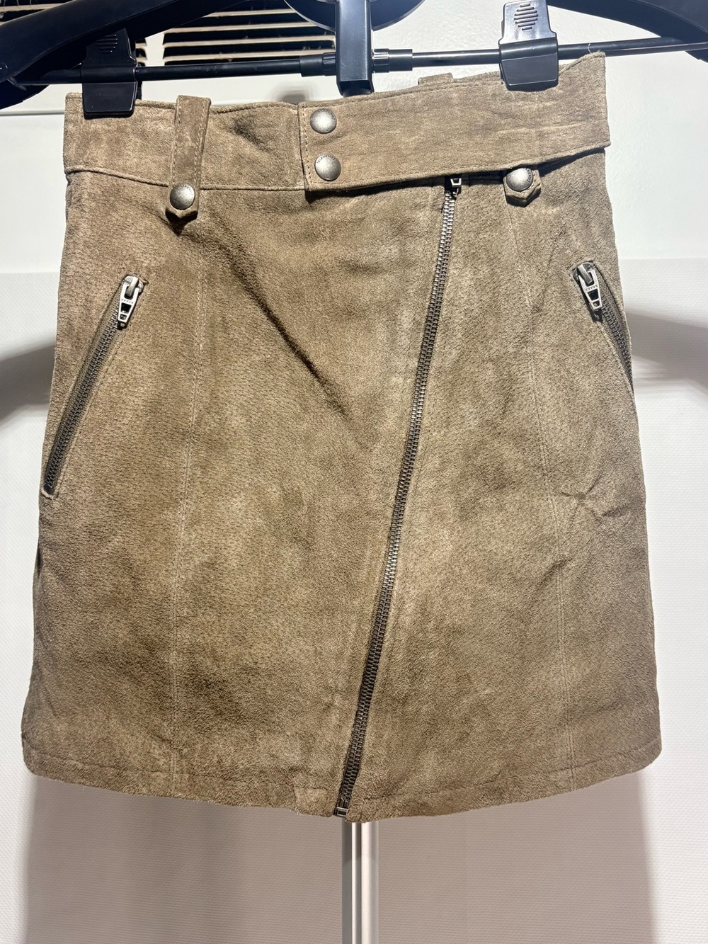 BLANKNYC Genuine Suede Leather Asymmetric Front Zip Moto Mini Skirt